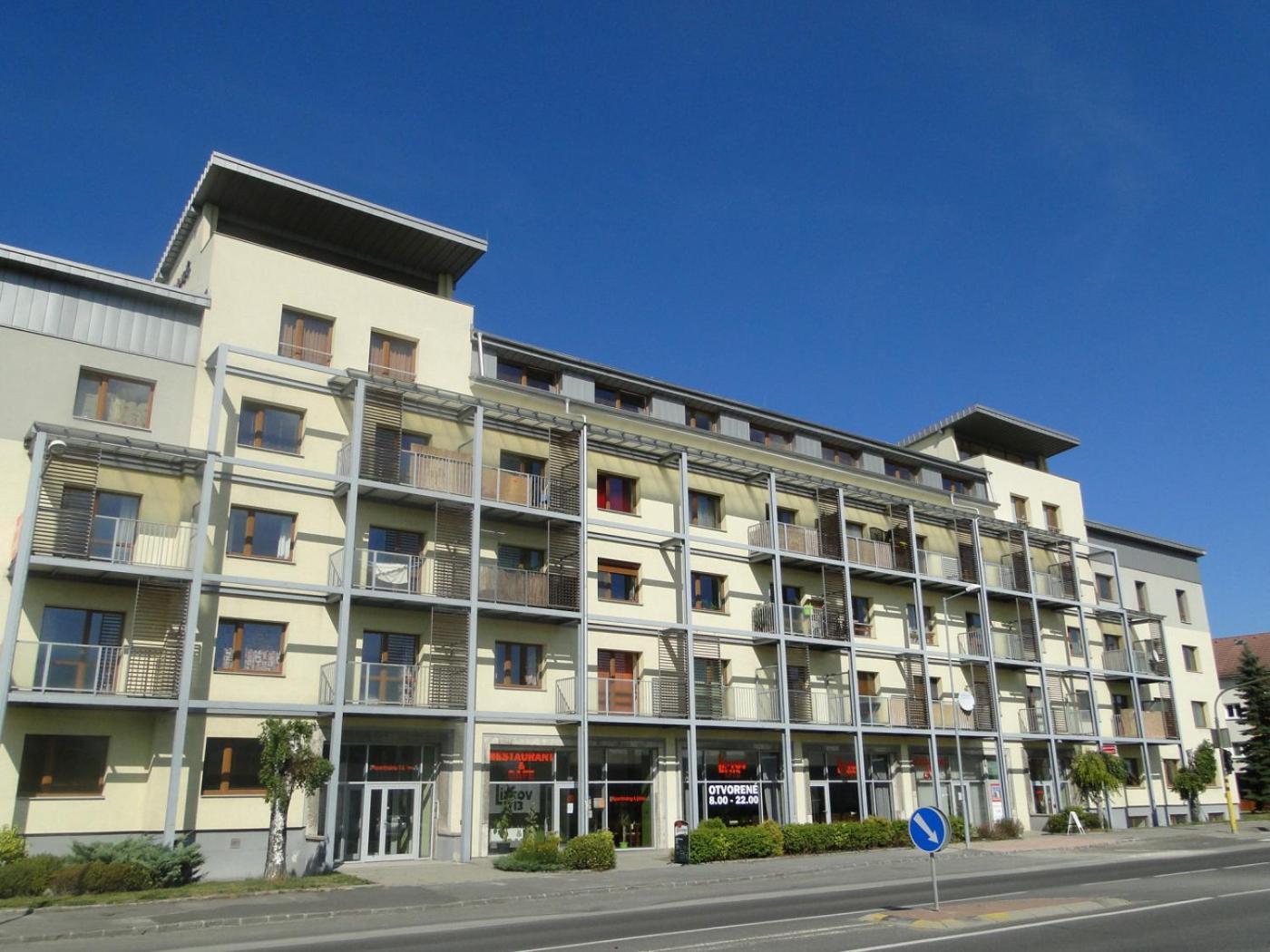2 room Apartment with terrace, Apartmány Liptov Liptovský Mikuláš Exterior foto